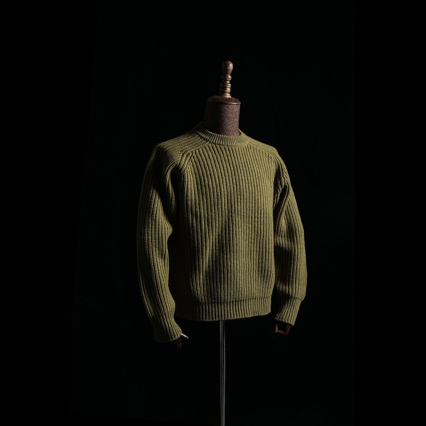 Raglan sleeve sweatshirt